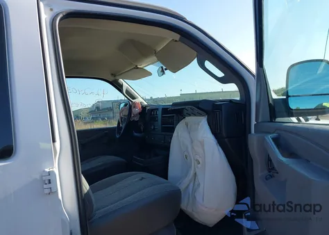 2016 GMC Savana 2500 Work Van z USA, uszkodzony, nr VIN 1GTW7AFF8G1259816